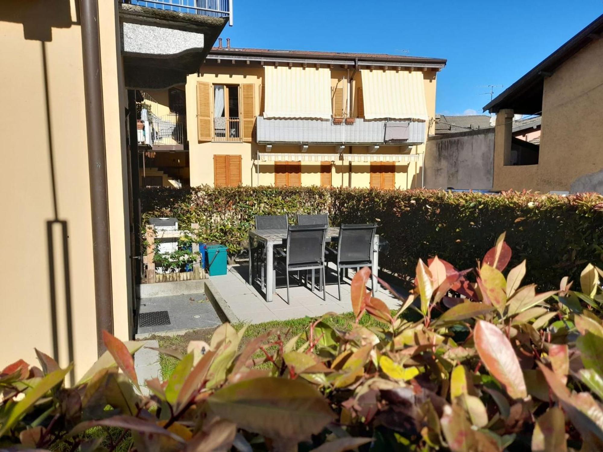 Marco Apartment - Holiday Apartment Luino Exterior photo